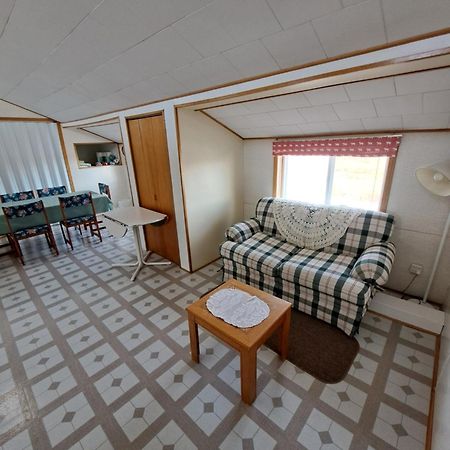Polar Bear Bed And Breakfast Churchill Bagian luar foto